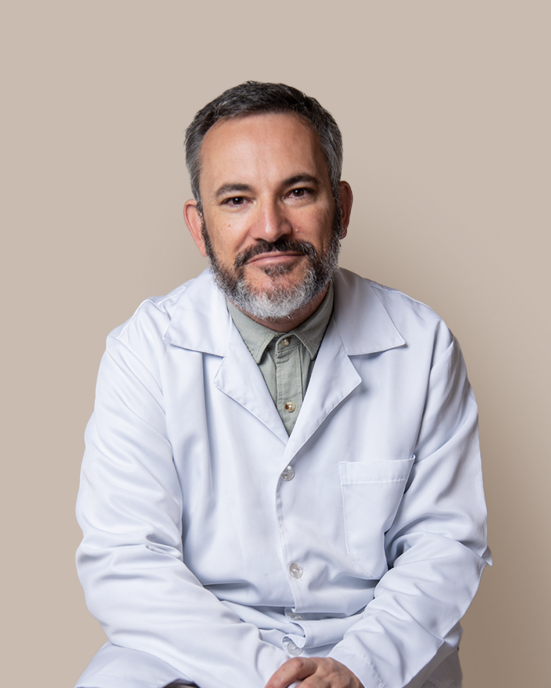 Dr. Luciano Rosa Varela — Especialista em Ortodontia e Implantes em Santa Catarina